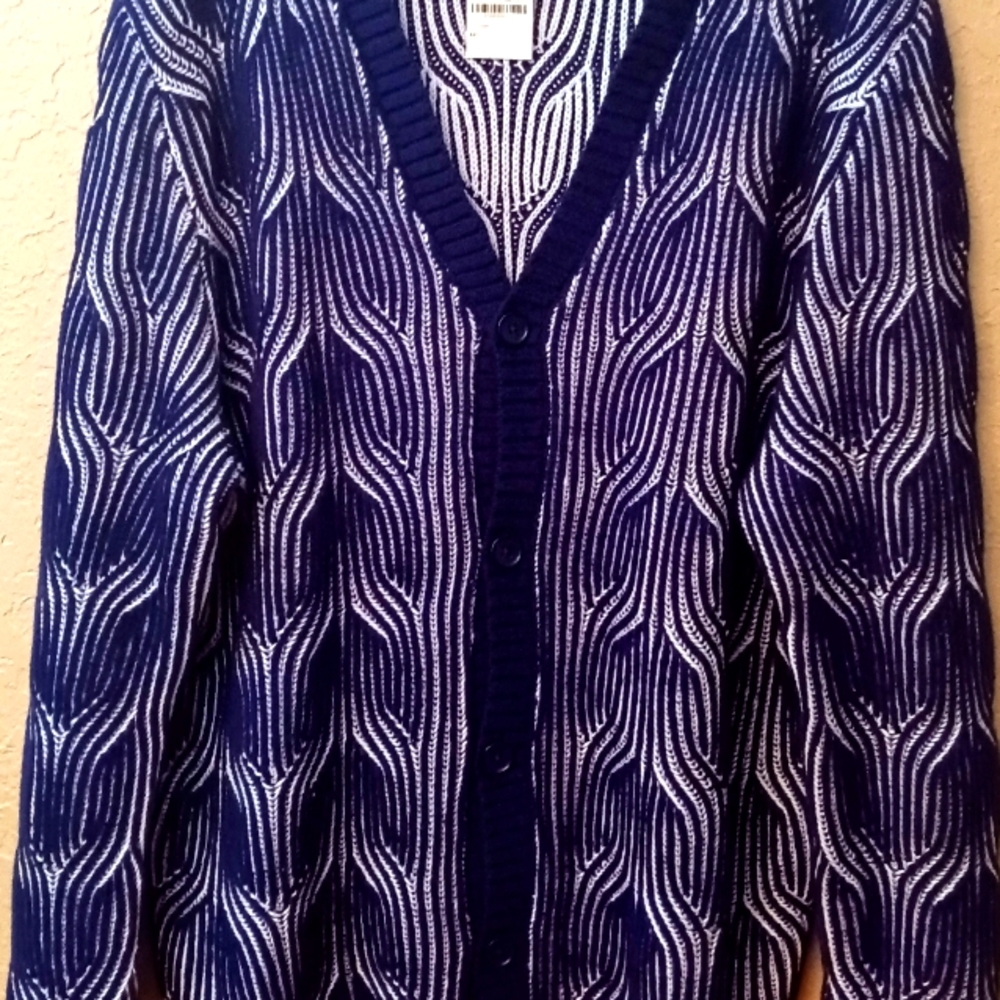 VERY STYLISH CARDIGAN FOR MEN